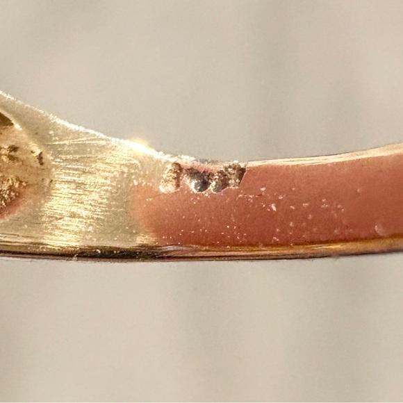 Vintage 14K Yellow Gold Tanzanite Diamond Halo Ring - Size 4 - Picture 9 of 10